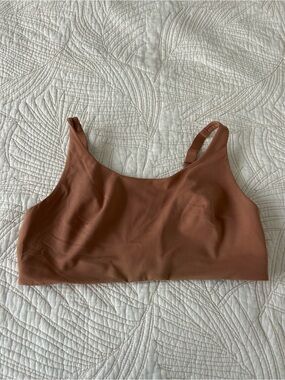 lululemon athletica Seamless Scoop Sports Bra - Chestnut Brown